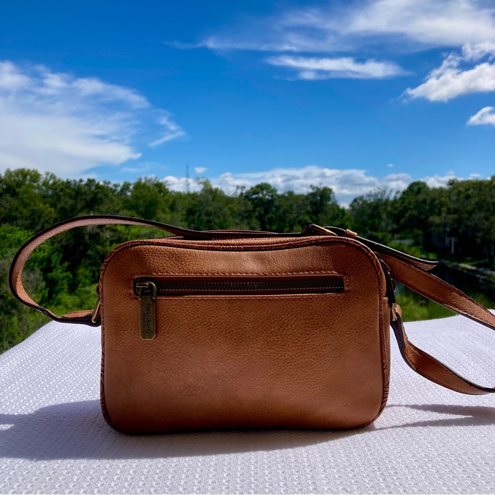 Elegant Brown Crossbody Bag
